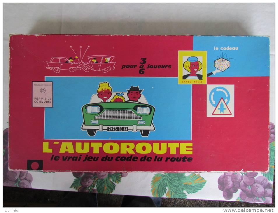 l'autoroute - boite rouge