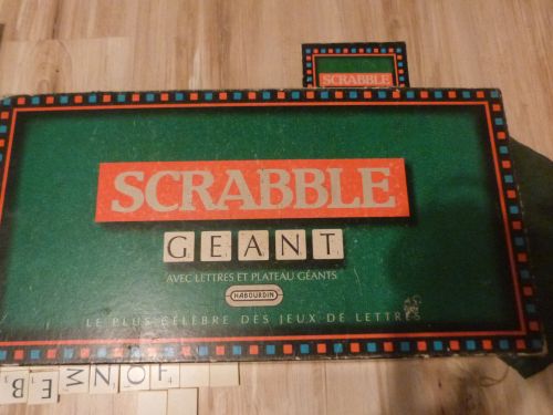 scrable géant