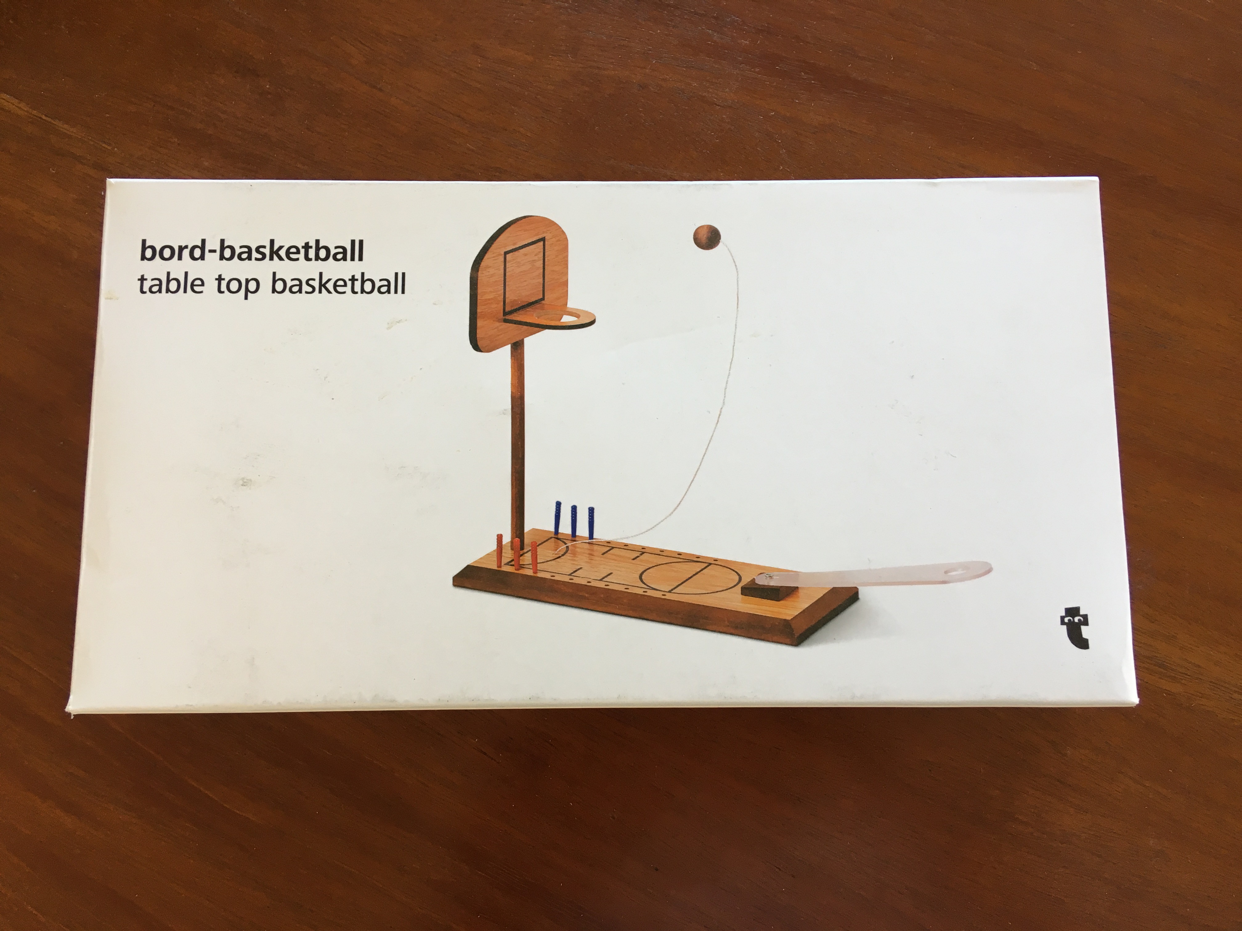 Table top basketball