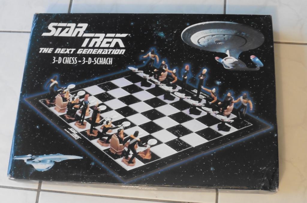 STAR TREK The Next Generation 3-D CHESS