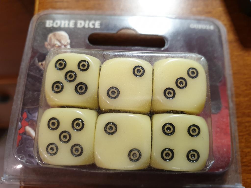 Zombicide Dice Ecru