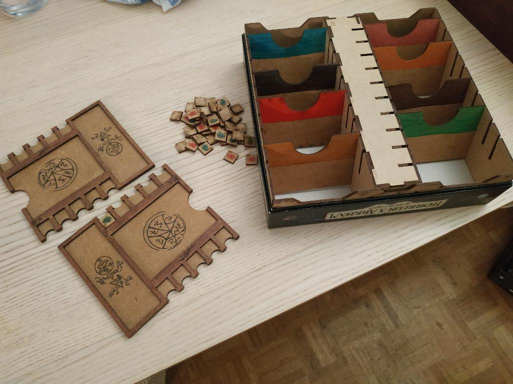 Horreur à Arkham - Le Jeu De Cartes - Organiseur Et Plateau Joueur En Mdf