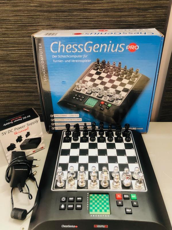 Ordinateur Chessgenius Pro Millénium