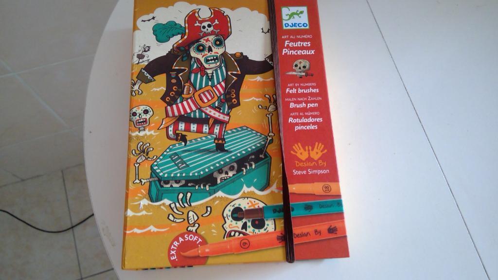 Jeu Feutres Pinceaux (djeco)