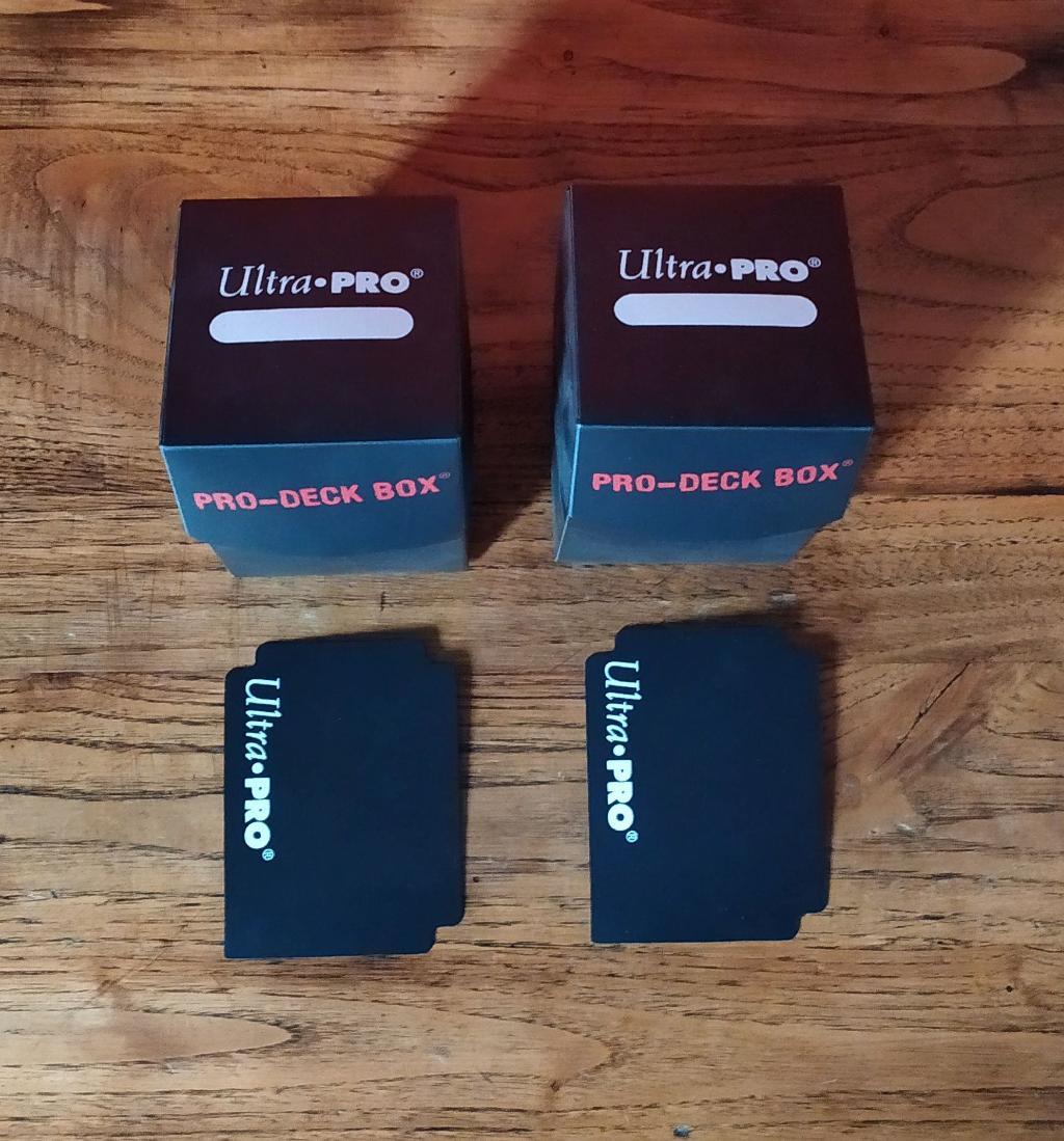 Deck Box Ultra Pro - Black