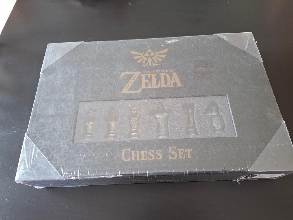 The Legend Of Zelda Chess Set