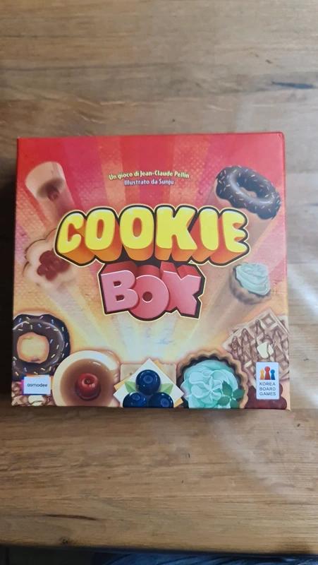 Cookie Box