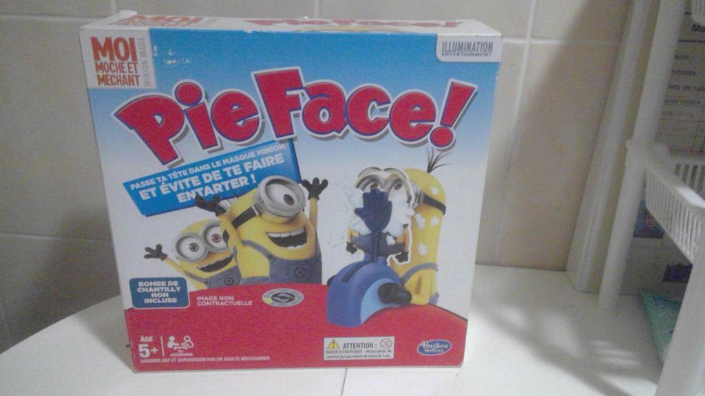 Pie Face Moche Et Méchant (hasbro Gaming) Pie Face Moche Et Méchant (hasbro Gaming)