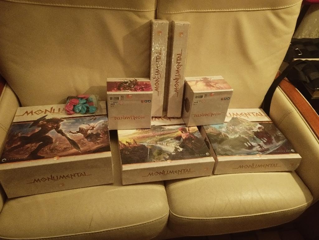 Monumental Jeux De Base + Toute Les Extension Kickstarter (fr Neuf Non Déballé) Monumental Jeux De Base + Toute Les Extension Kickstarter (fr Neuf Non Déballé)