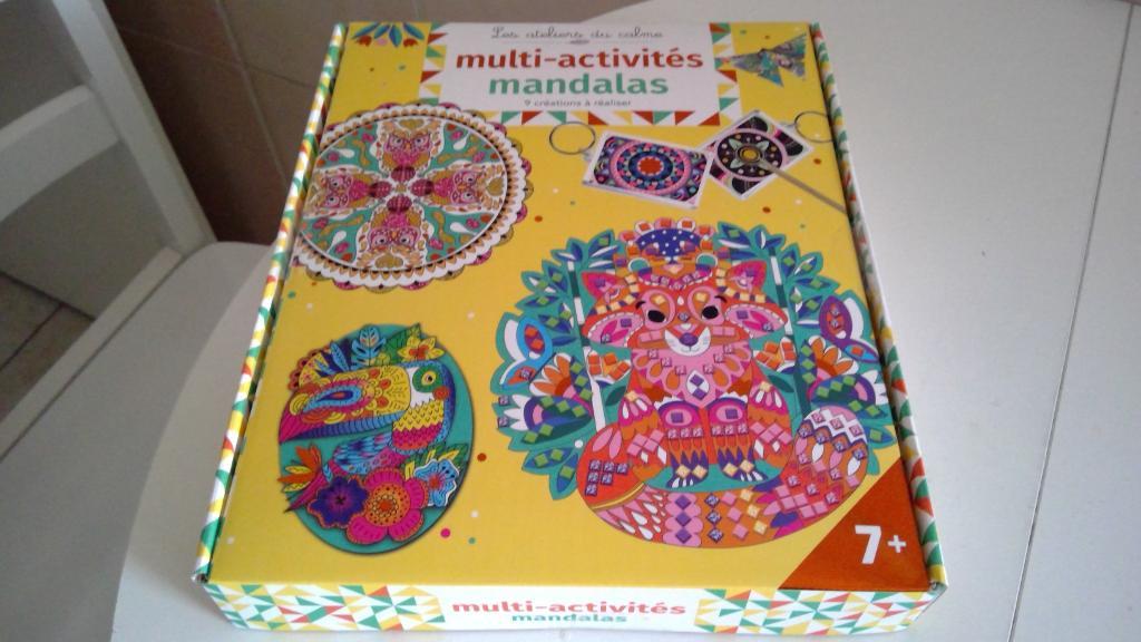 Multi Activités Mandalas (deux Coq D'or) Multi Activités Mandalas (deux Coq D'or)
