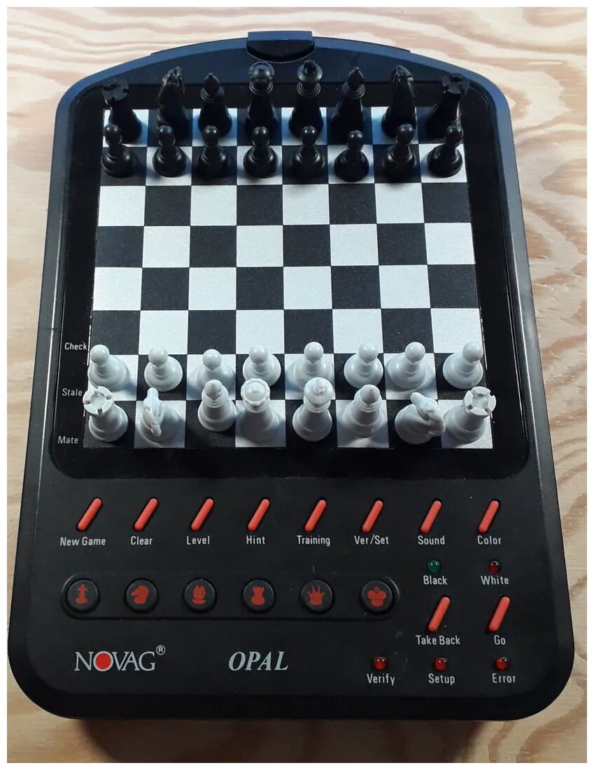 Novag Opal Chess Computer