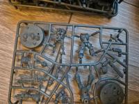 Image de Lot De 12 Grappes Intercessor Space Marine Et Nécron (12 De Chaque)