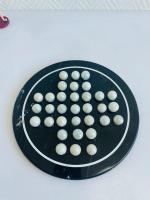 Jeu De Solitaire En Marbre Et Billes En Verre Blanches Nacrées