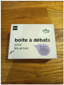 Image de Boîte À Débats Pour Les Amies