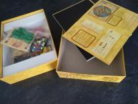 Boîte de Ys (2004)