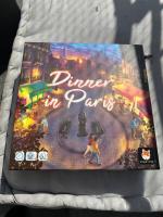Boîte de Dinner In Paris