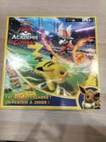 Boîte de Pokemon : Académie De Combat 2022