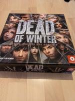 Boîte de Dead of Winter : A la Croisée des Chemins