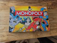 Boîte de monopoly DC Comics