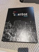 Boîte de Le Cortege