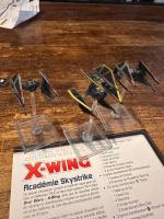 Boîte de X-wing 2.0 - Le Jeu De Figurines - Skystrike Academy