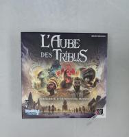 Boîte de L'Aube des Tribus