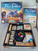 Boîte de Five Tribes