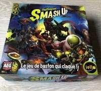 Boîte de Smash Up