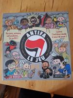 Boîte de Antifa Le Jeu