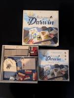 Boîte de Sur Les Traces De Darwin